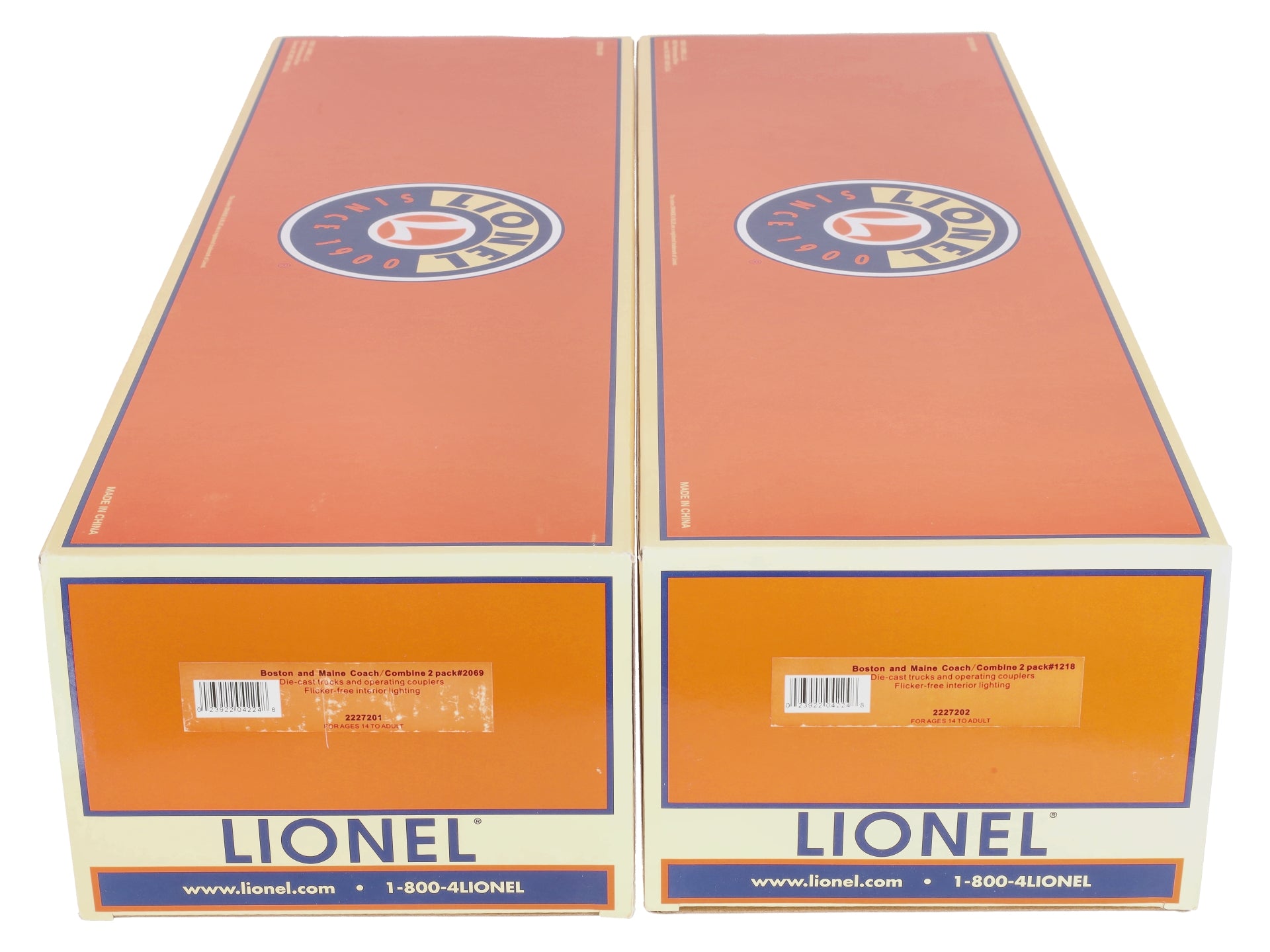 Lionel 2227200 O Boston & Maine Wood Coach/Combine (Set of 2)