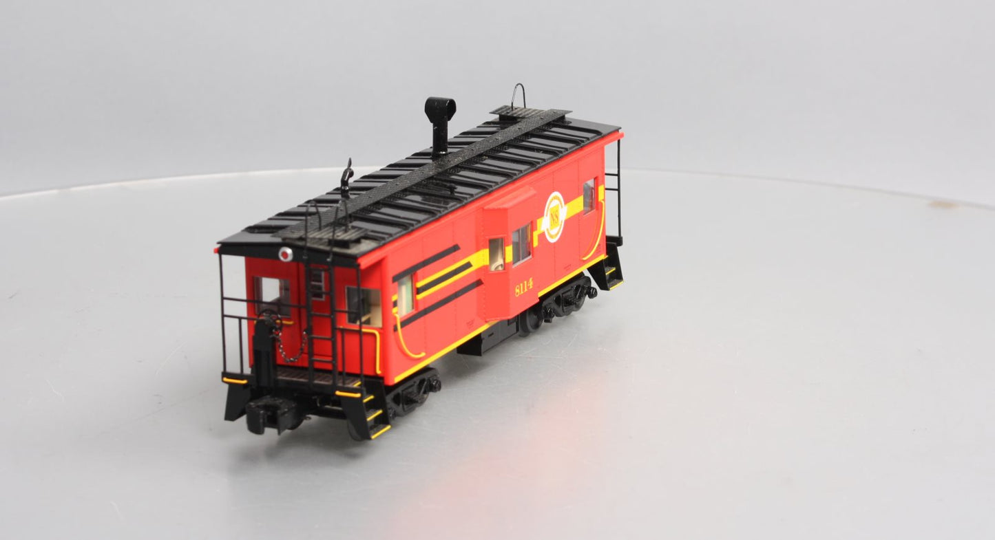 Lionel 6-27694 O Gauge Norfolk Southern NS Heritage Bay Window Caboose #8114