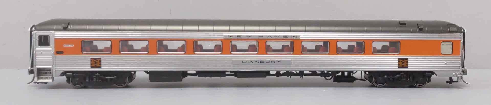 Rapido Trains 17117 HO NH Danbury Pullman-Bradley 36-Seat Parlor Car