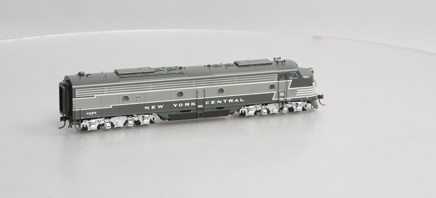 Broadway Limited 2752 HO New York Central EMD E8A Paragon2™ #4085