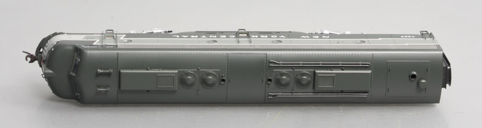 Broadway Limited 2752 HO New York Central EMD E8A Paragon2™ #4085
