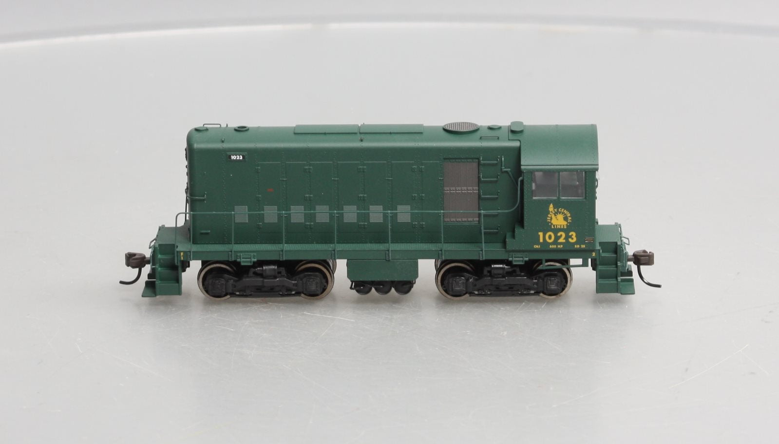 Atlas 10000786 HO Central of New Jersey HH600 Locomotive #1023
