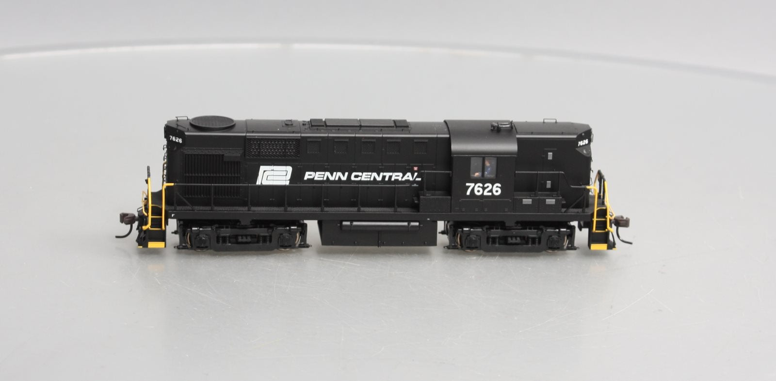 Atlas 8811 HO Scale Penn Central RS-11 Diesel Locomotive #7626
