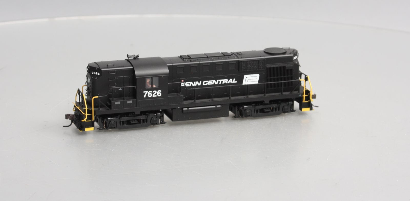 Atlas 8811 HO Scale Penn Central RS-11 Diesel Locomotive #7626