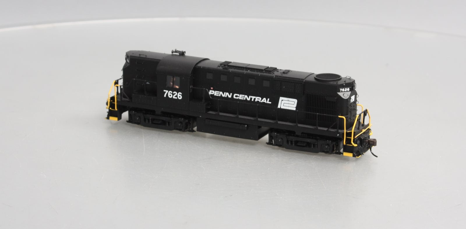 Atlas 8811 HO Scale Penn Central RS-11 Diesel Locomotive #7626