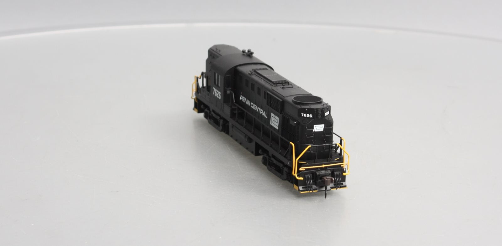 Atlas 8811 HO Scale Penn Central RS-11 Diesel Locomotive #7626