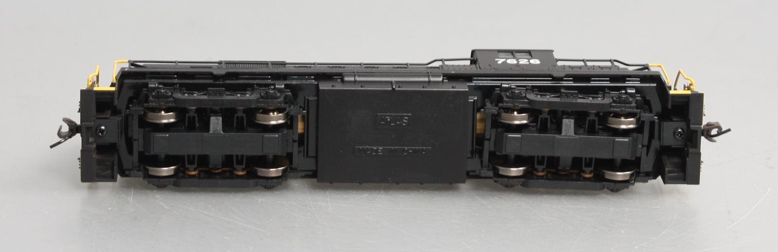 Atlas 8811 HO Scale Penn Central RS-11 Diesel Locomotive #7626