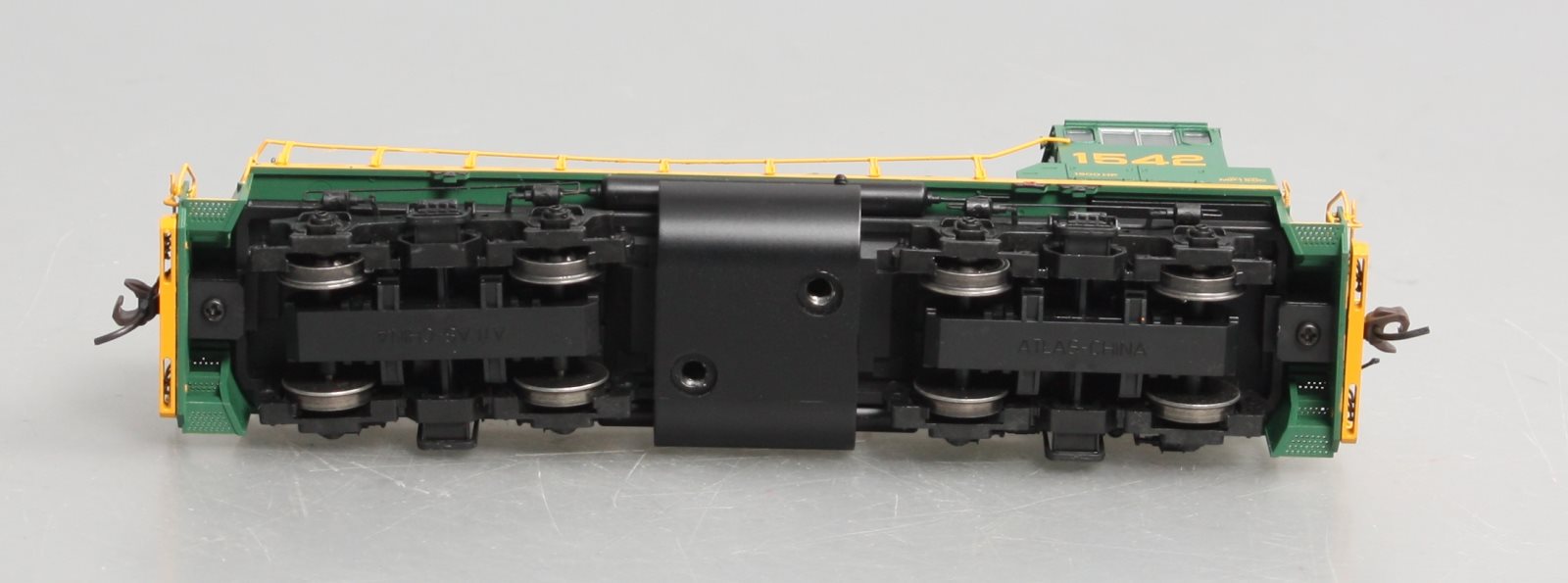 Atlas 10002866 HO Reading & Northern MP15DC Diesel Locomotive #1542