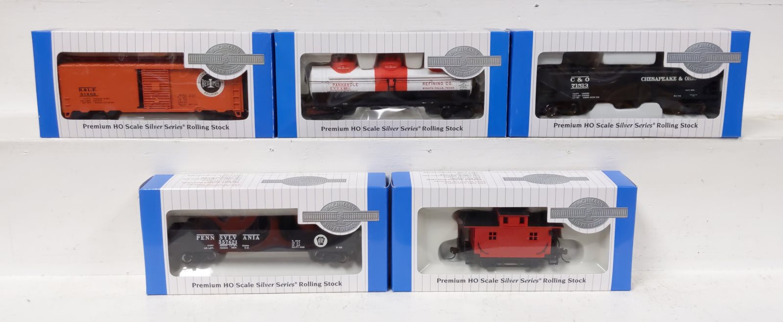 Bachmann 01401 C&O HO Gauge Steam Train Set with Dynamis Controller W/DCC