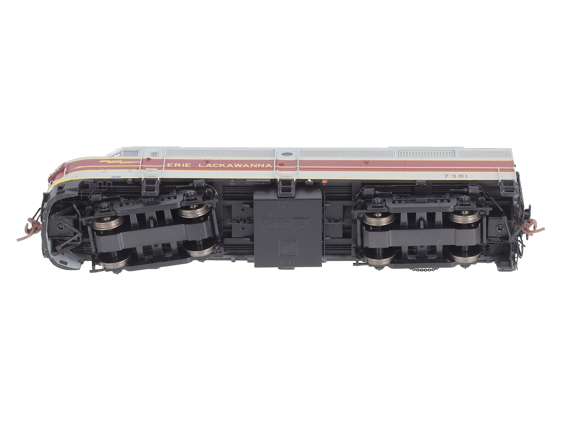 Rapido Trains 21067 HO Erie Lackawanna FA-2 Diesel Locomotive #7381