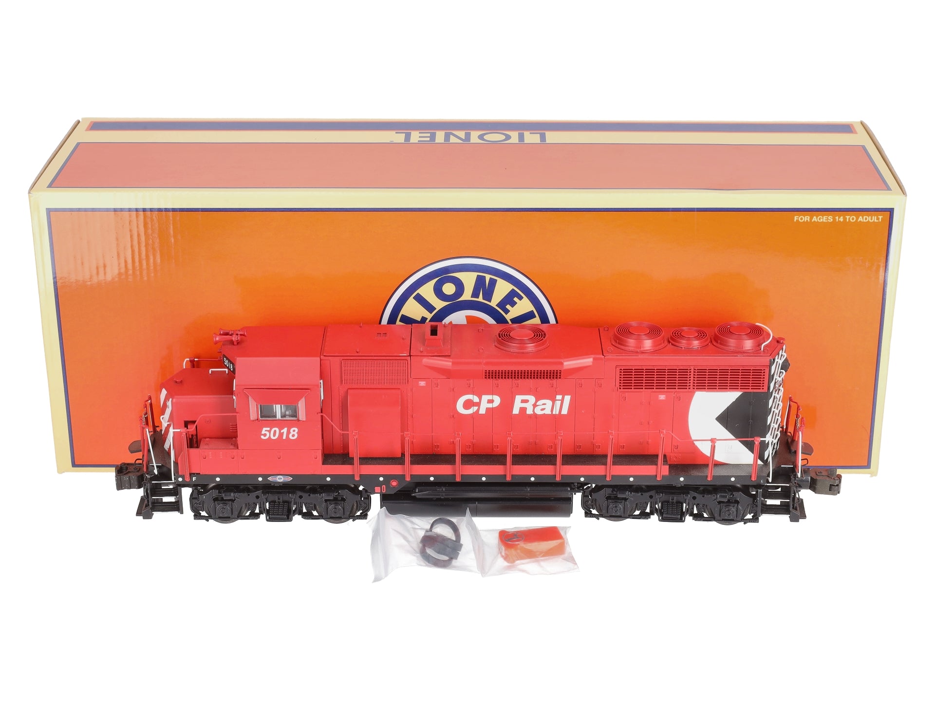 Lionel 6-38534 O Gauge Canadian Pacific Legacy GP-35 Diesel Locomotive #5018