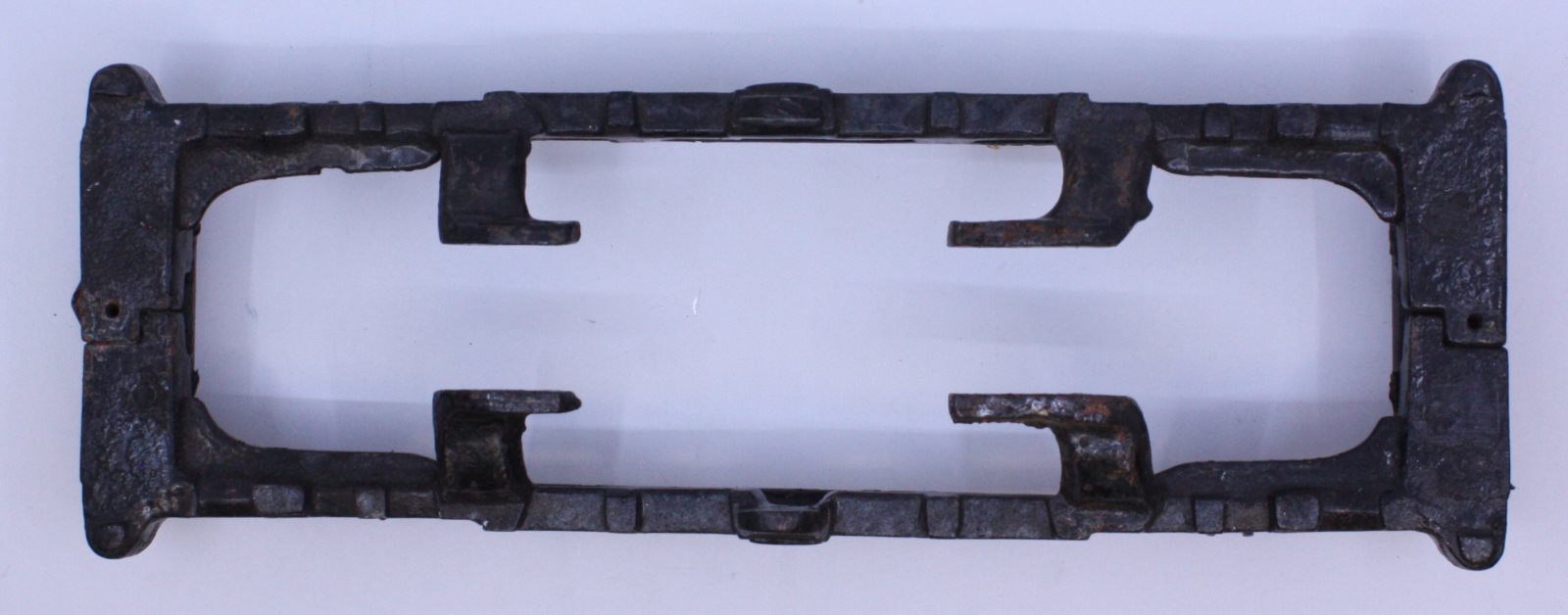 Ives 3241-1 Wide Gauge Cast Electric Locomotive Frame