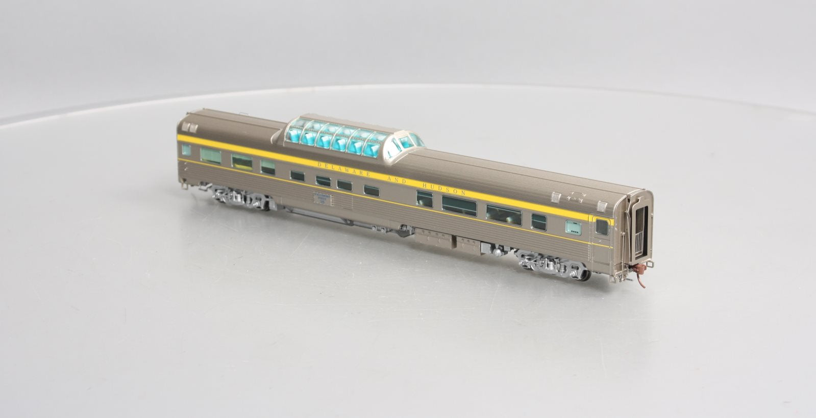 Rapido Trains 116022 HO D&H Willsboro Point Budd Mid-Train Dome Car #35