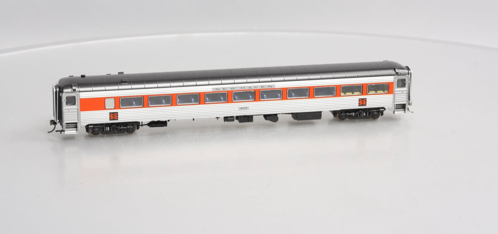 Rapido Trains 17031 HO New Haven Pullman-Bradley Stainless Steel Coach #8659