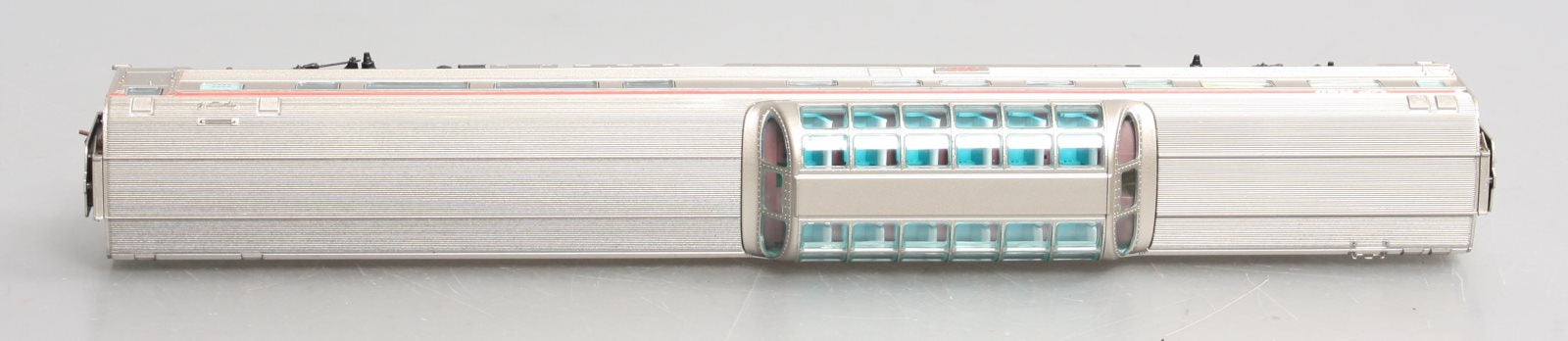 Rapido Trains 116018 HO Canadian Pacific Budd Mid-Train Dome #502