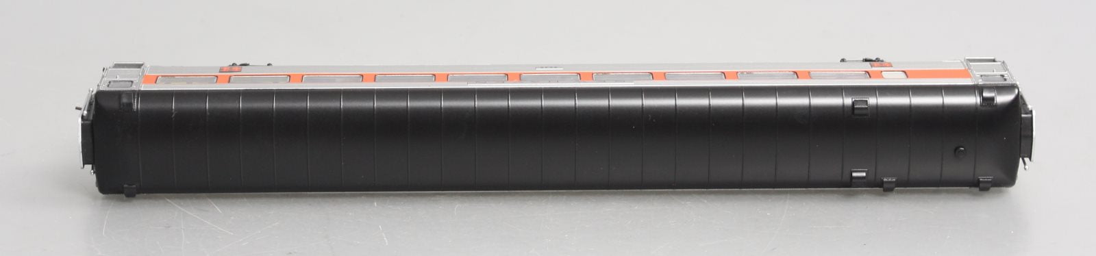 Rapido Trains 17029 HO New Haven Pullman-Bradley Stainless Steel Coach #8648