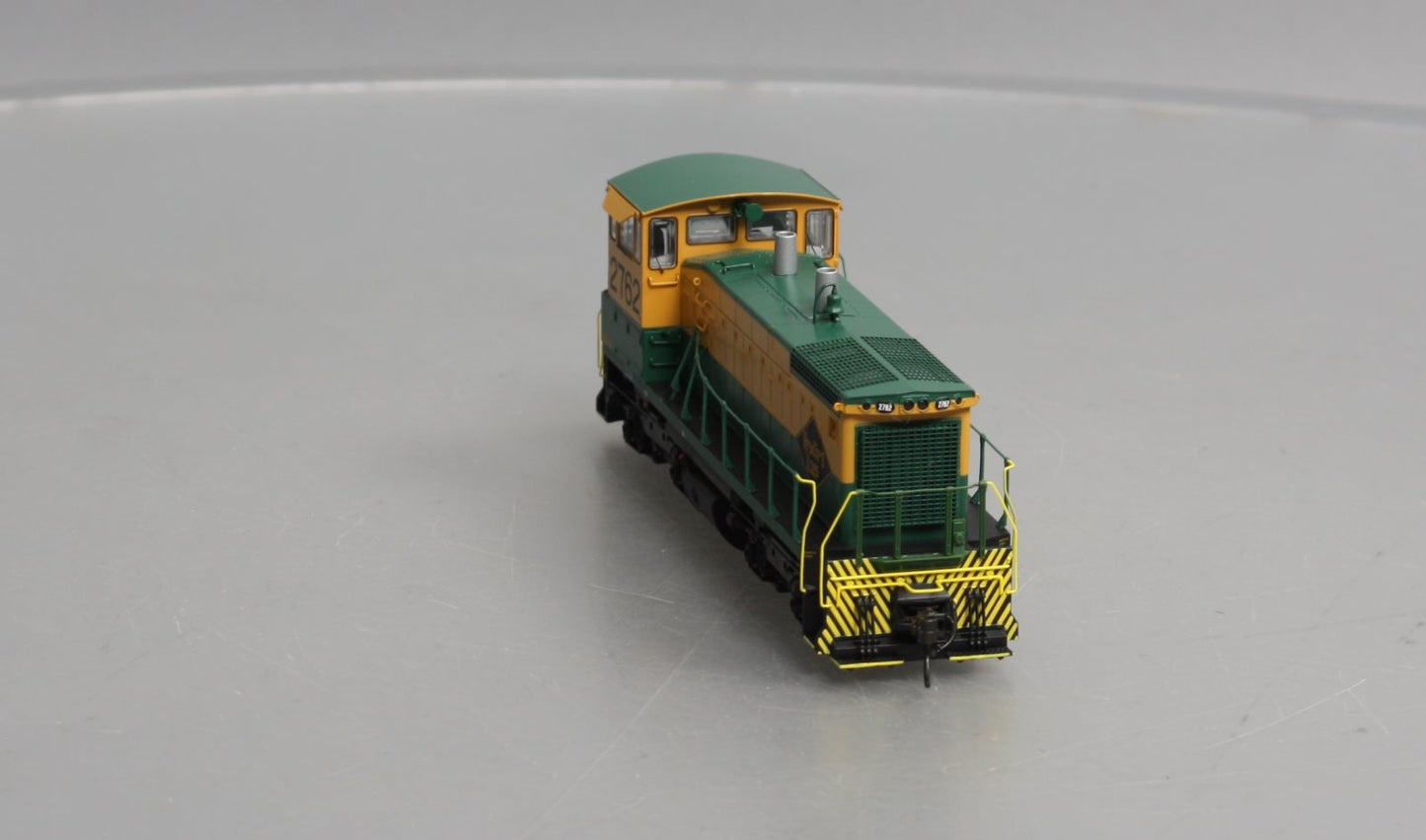 Broadway Limited 3331 HO Reading EMD SW1500 Diesel Locomotive w/DCC/Sound #2762