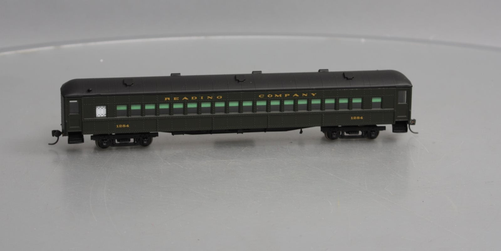 The Bethlehem Car Works BCW5210-02 HO Reading Company Passenger Car #1284 LN/Box