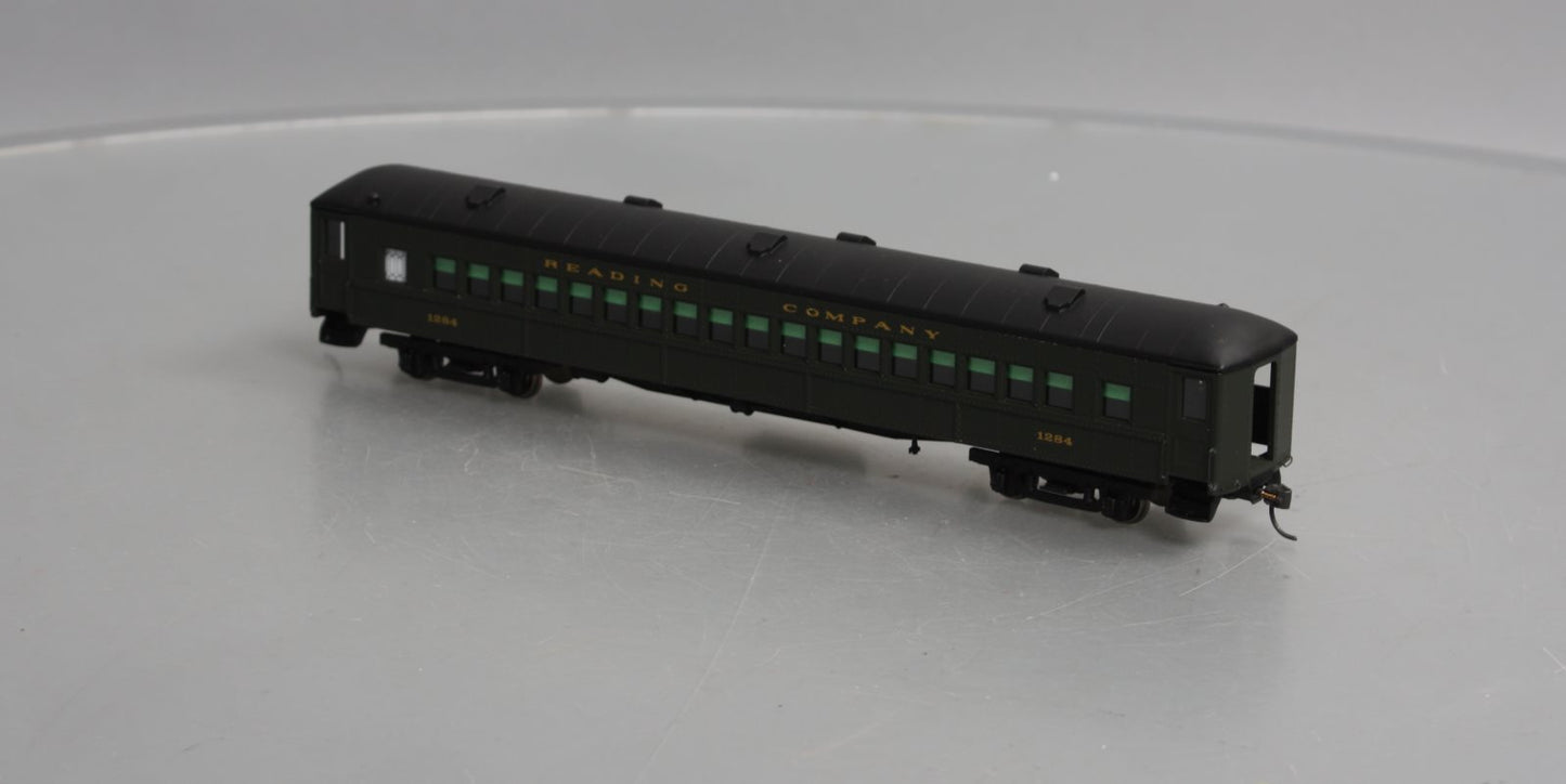 The Bethlehem Car Works BCW5210-02 HO Reading Company Passenger Car #1284 LN/Box
