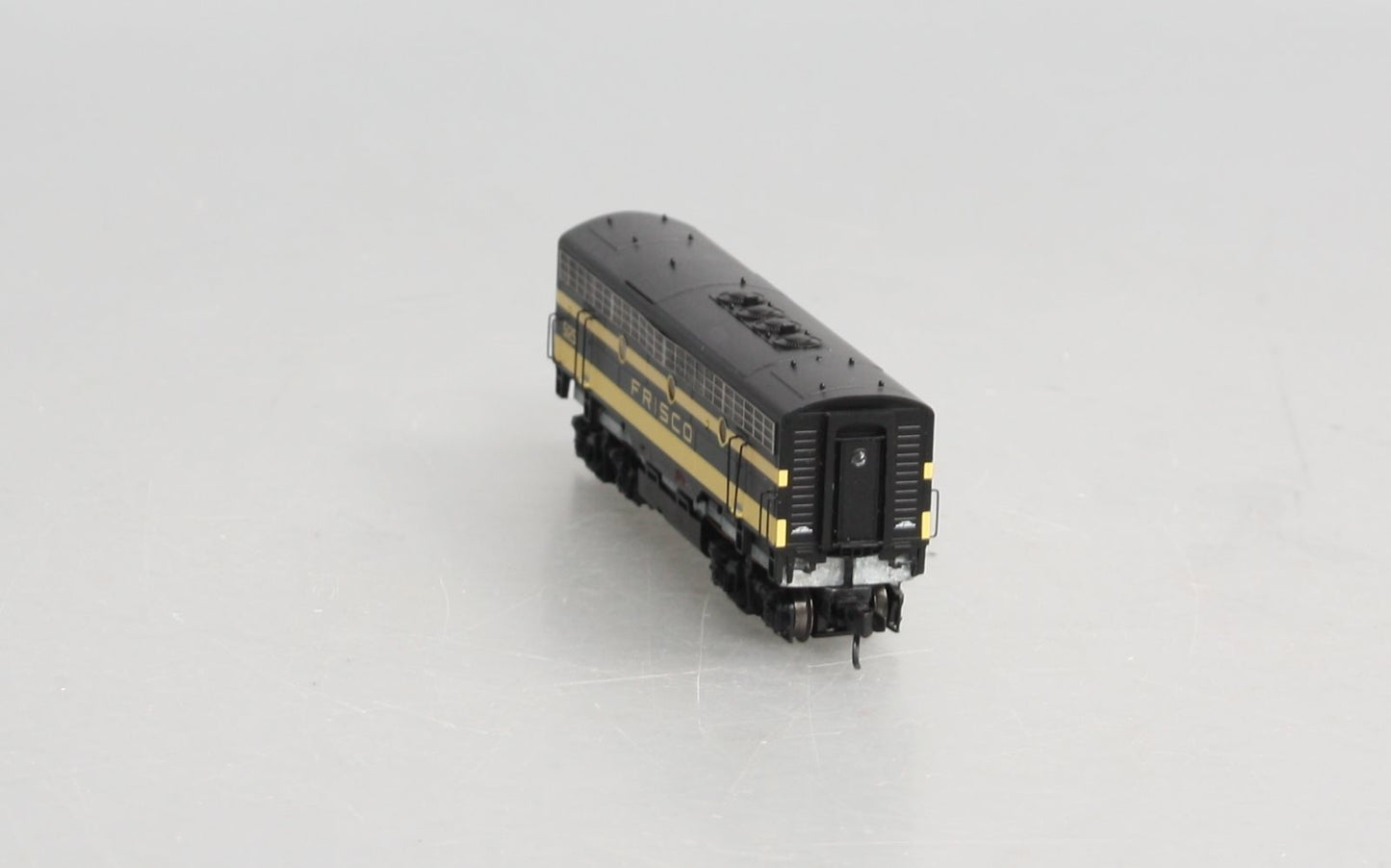 InterMountain 69745-01 N Scale Frisco B Unit Diesel Locomotive # 5125 EX/Box