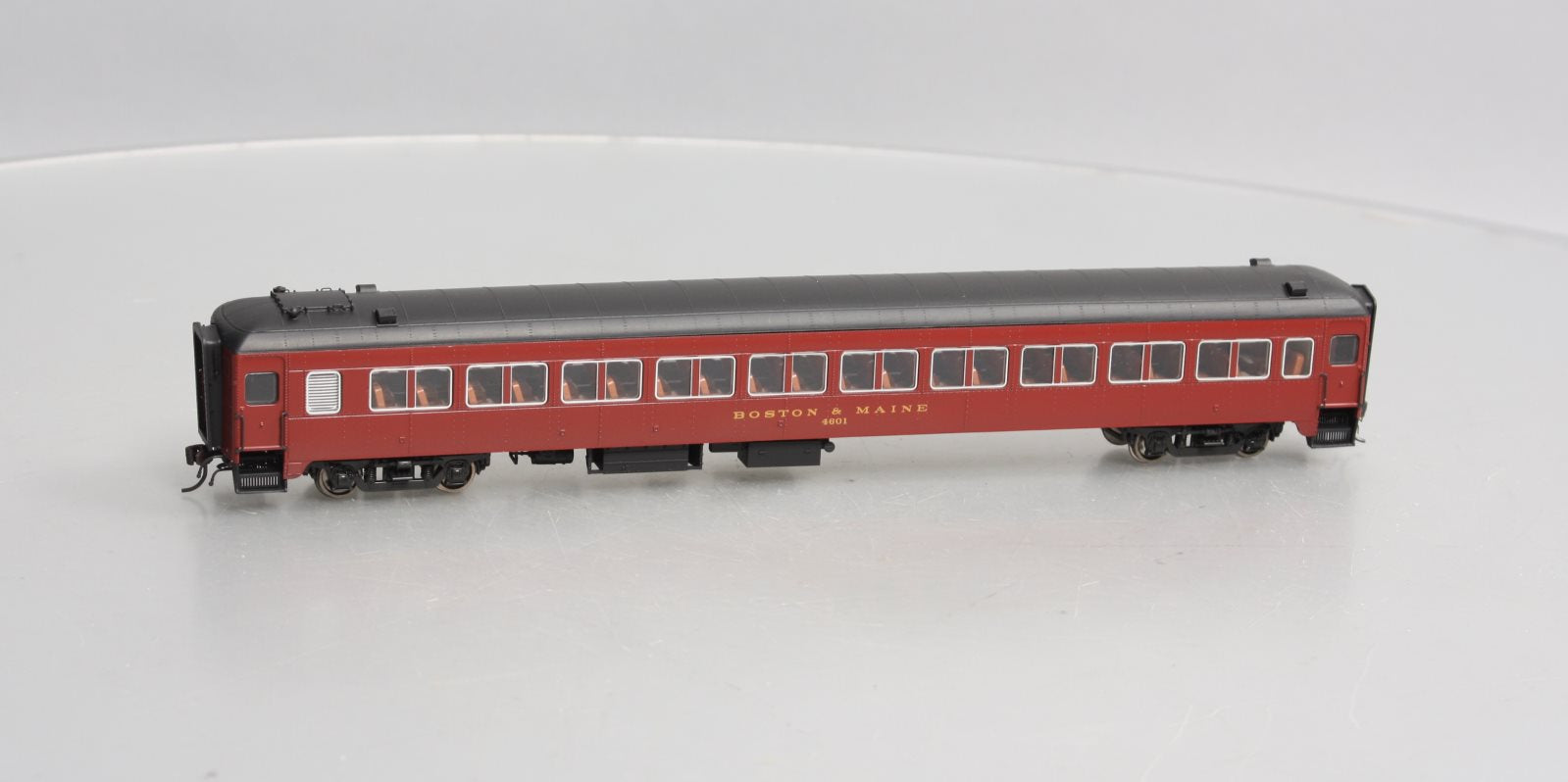 Rapido Trains 109052 HO Boston & Maine PS Osgood-Bradley 10-Window Coach #4601