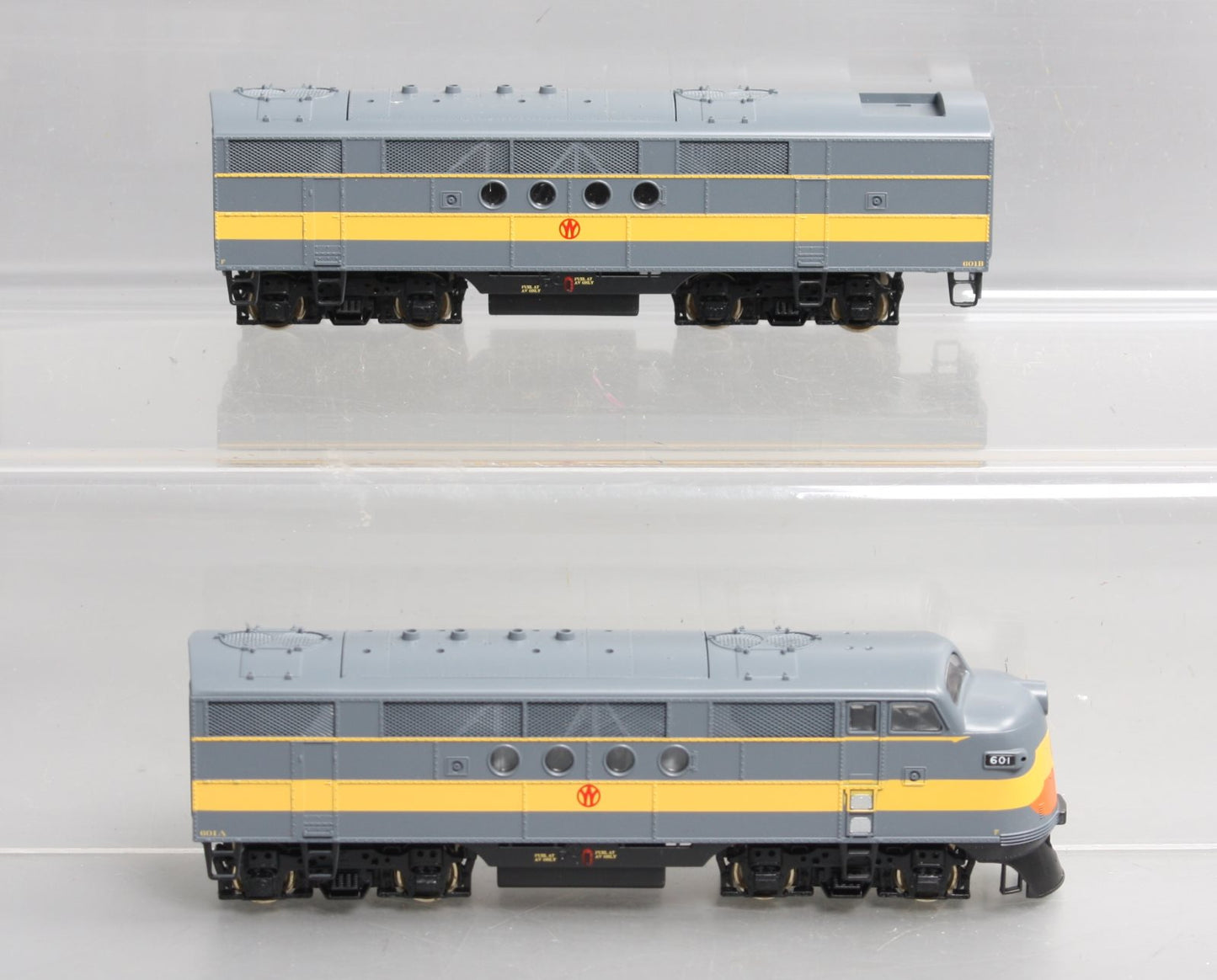 Stewart Hobbies 5045 HO NYO&W EMD FT A/B Diesel Locomotive #1 Set #601 LN/Box