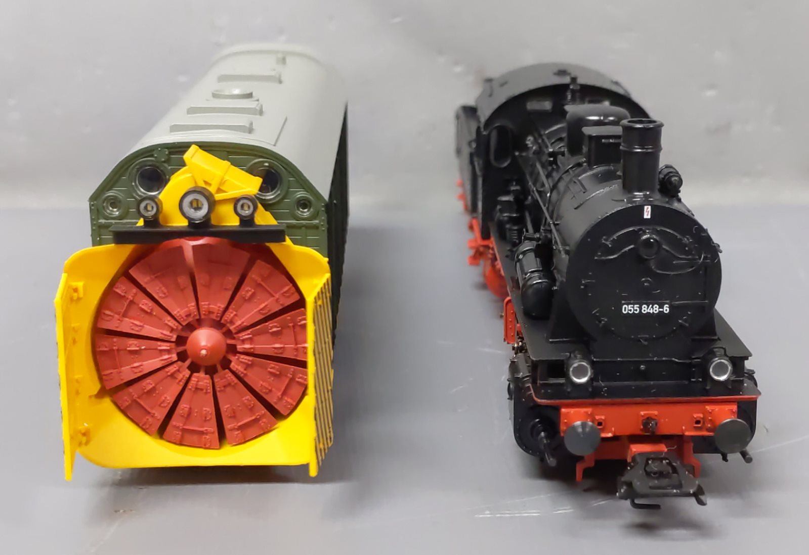 Marklin 26833 Snow Clearing with Rotary Snowplow HO Gauge Steam Train Set