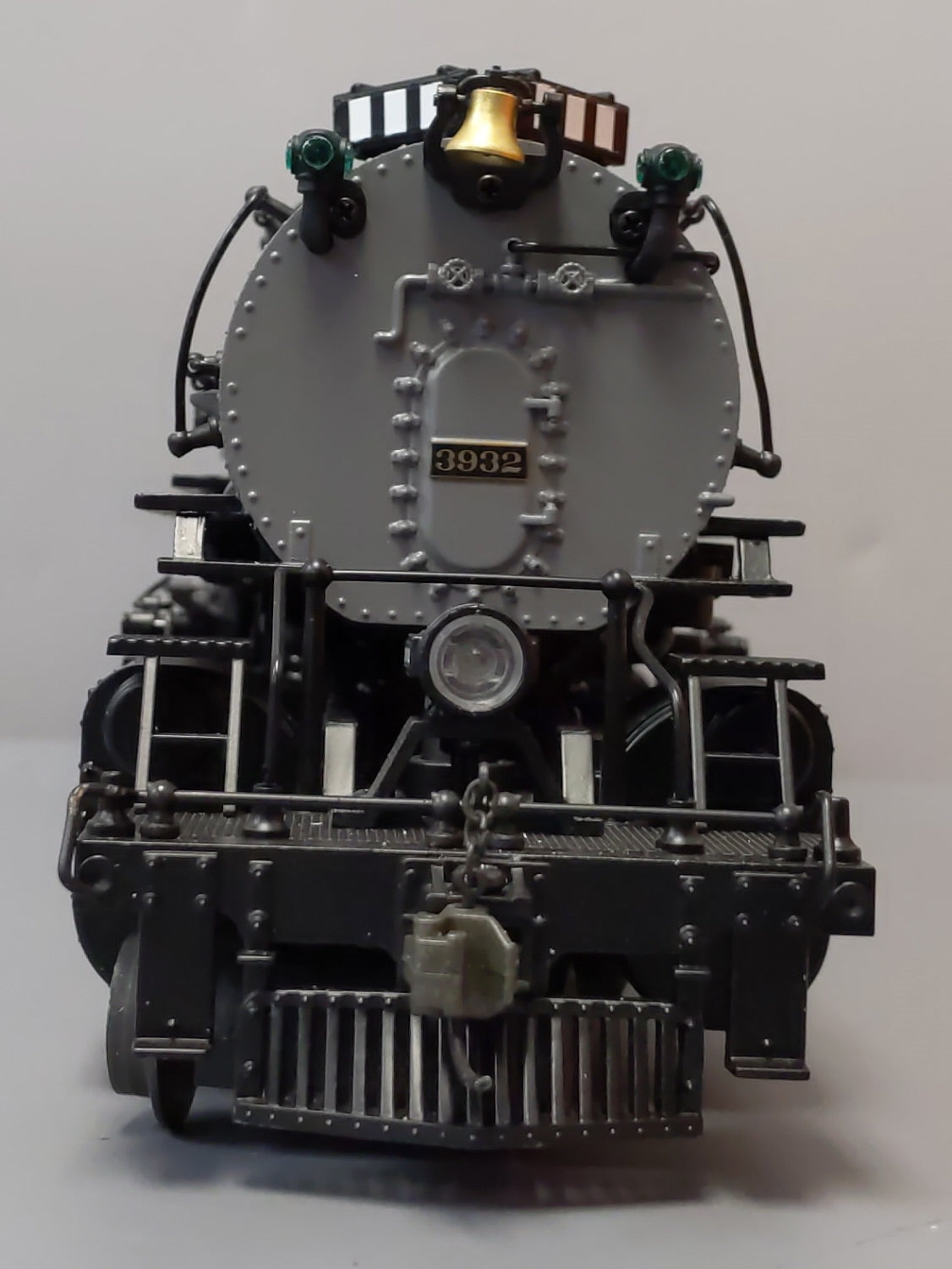 Lionel 6-85183 O Southern Pacific 2-6-6-2 Steam Loco with Bluetooth #3932