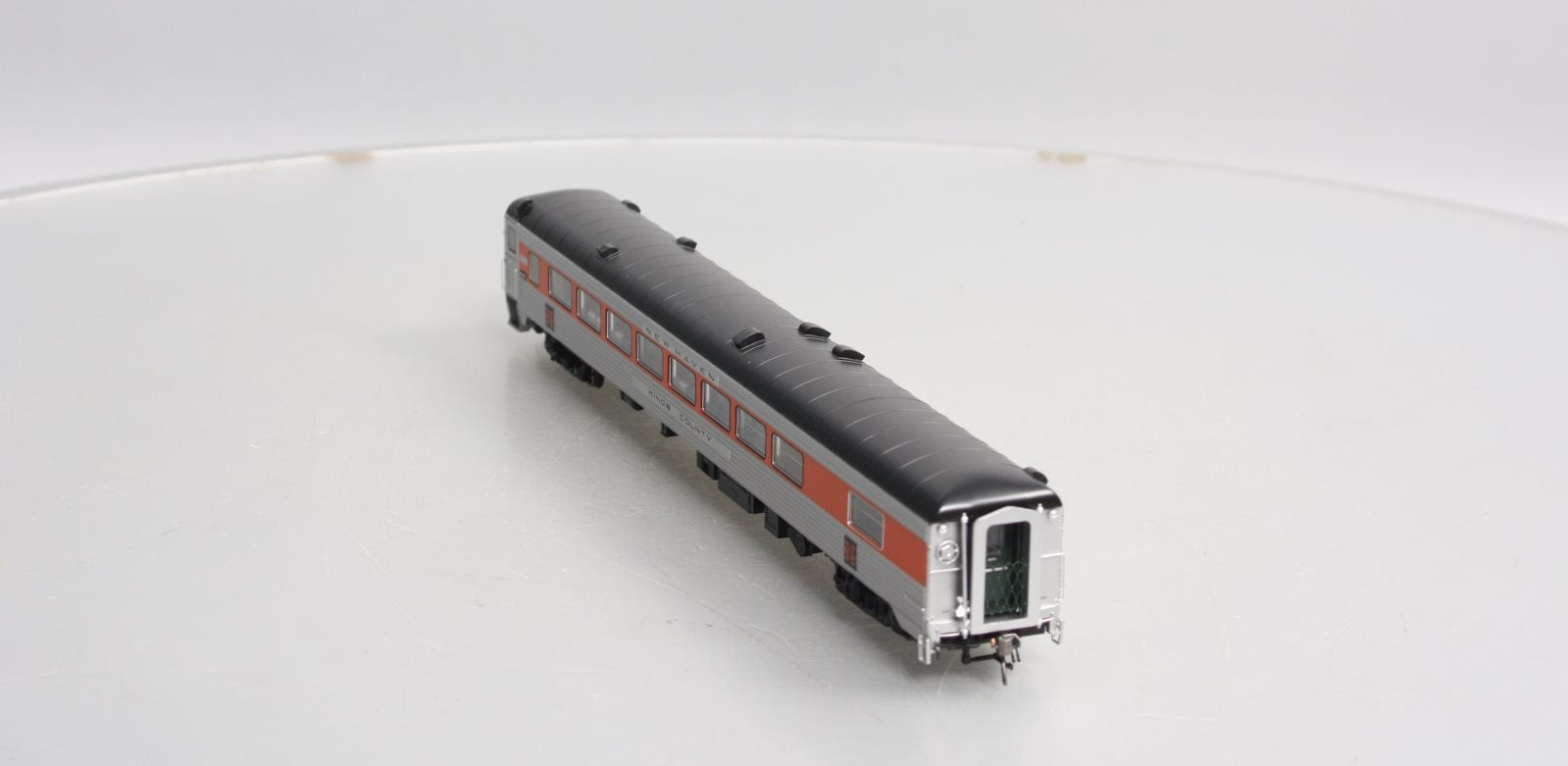 Rapido Trains 134020 HO NH McGinnis Scheme Kings County Passenger Car