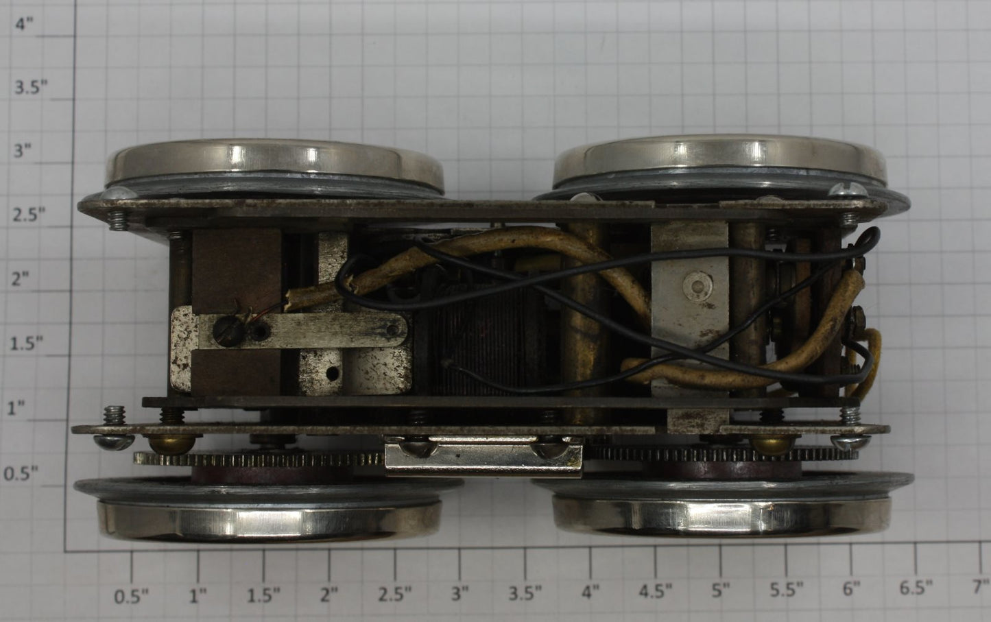Lionel SM-1 Electric Super Motor with Pendulum Reverse Unit and Red Wheels