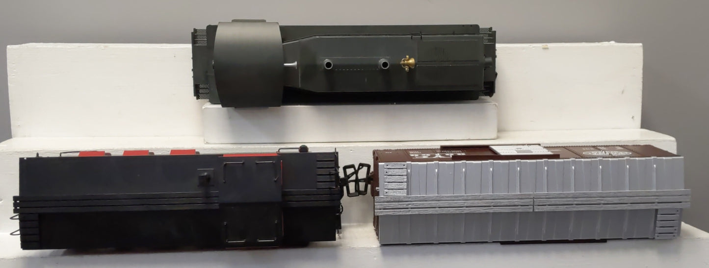 USA Trains 72304 New York Central NW-2 G Gauge Diesel Freight Starter Train Set