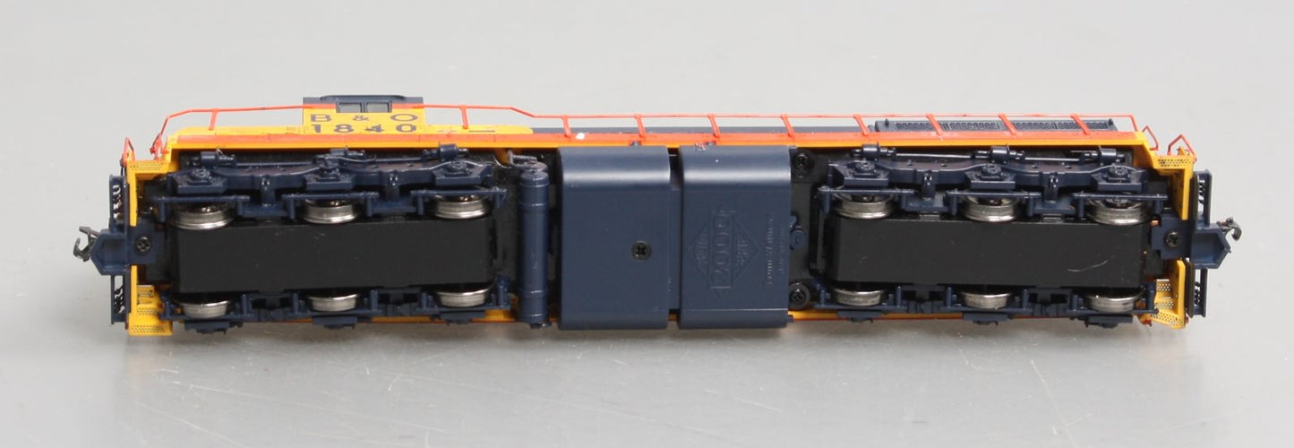 Proto 2000 Walthers 920-41603 HO B&O Chessie System EMD SD9 Sound & DCC #1840