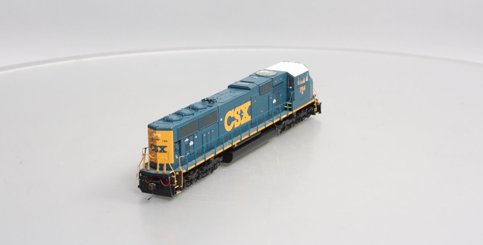 Athearn G6410 HO CSX (YN3) SD-70MAC Diesel Locomotive #784