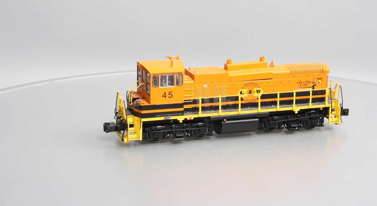 Atlas 1811-1 O Genesee & Wyoming MP-15DC Diesel Locomotive w/TMCC #45 LN/Box