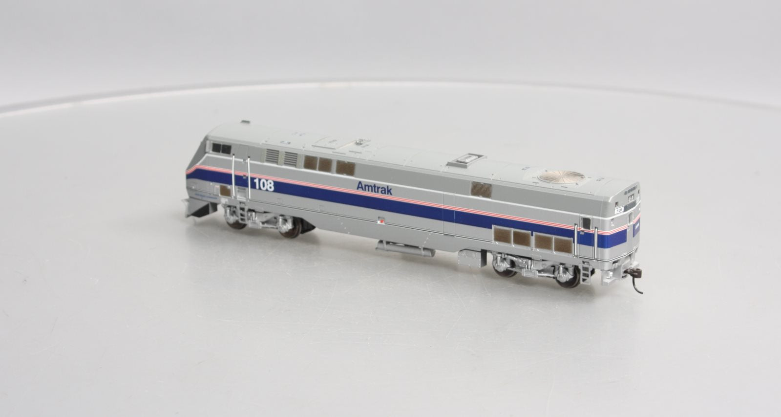 Athearn 91576 HO Amtrak P-42 Diesel Locomotive #108 LN/Box