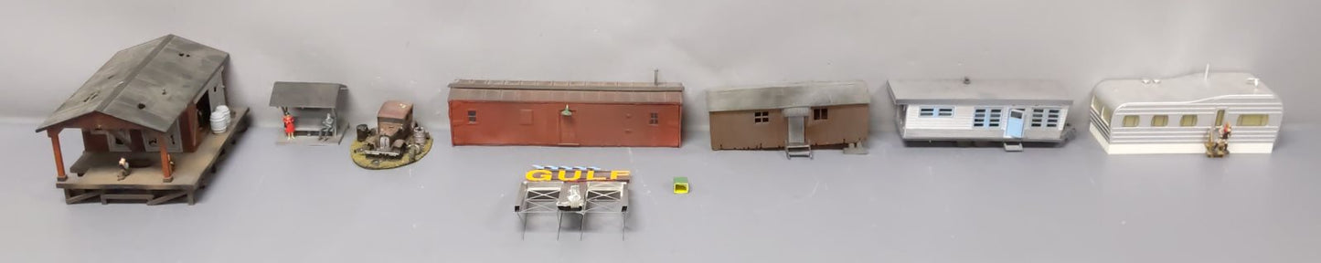 O Scale Assorted Assembled Buildings, Mobile Homes & Billboard [8]