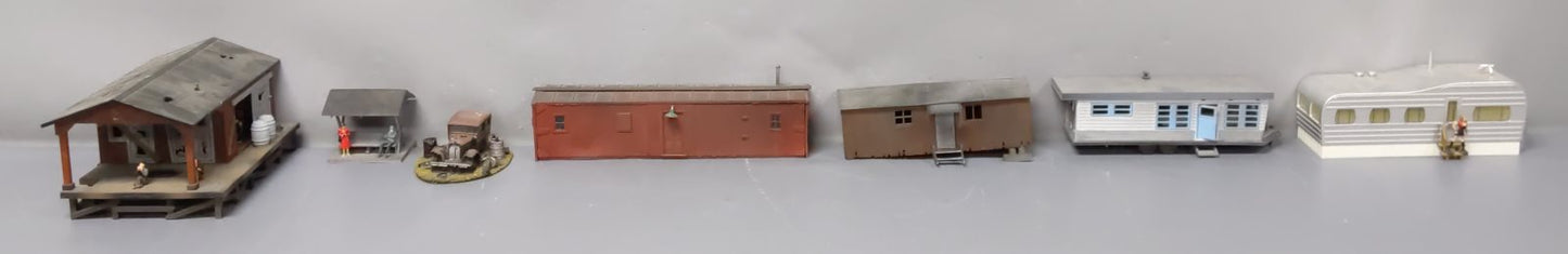 O Scale Assorted Assembled Buildings, Mobile Homes & Billboard [8]