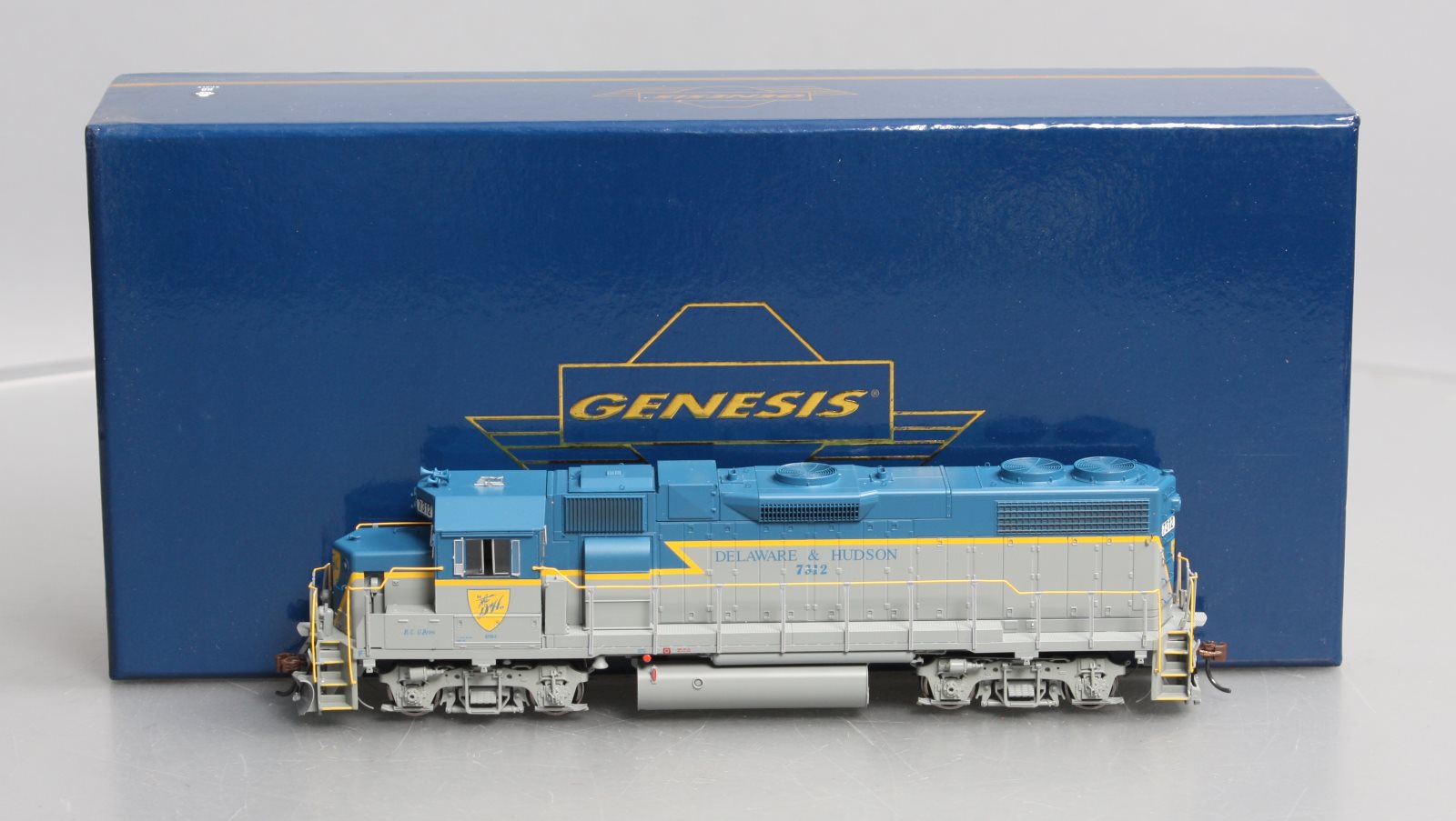 Athearn G65311 HO Delaware & Hudson GP38-2 Phase 1a Diesel Locomotive #7312