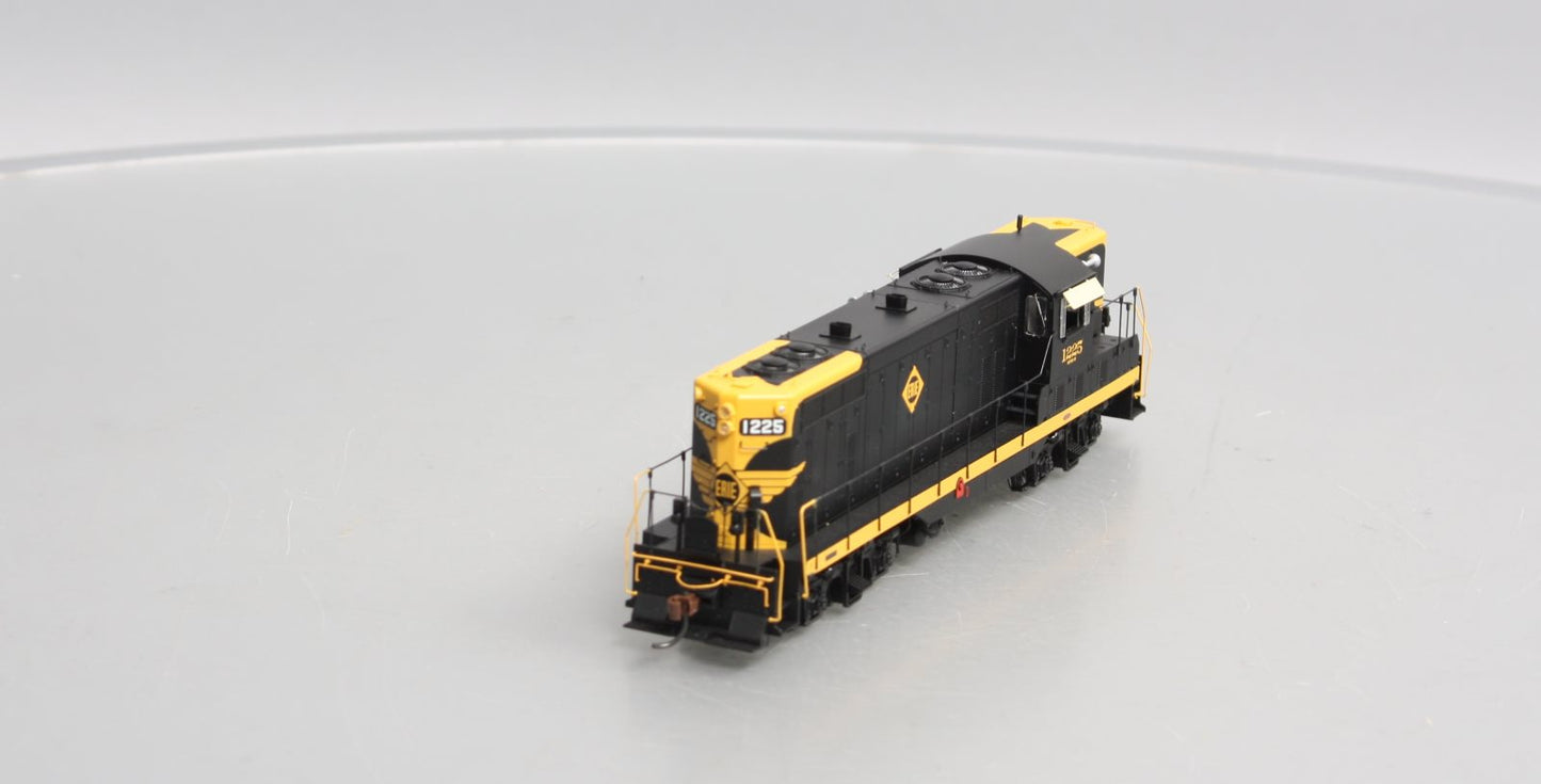 Athearn G62774 HO Erie GP7 Phase III Diesel Locomotive with DCC/Sound #1225