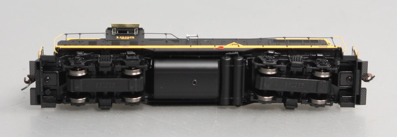 Athearn G62774 HO Erie GP7 Phase III Diesel Locomotive with DCC/Sound #1225