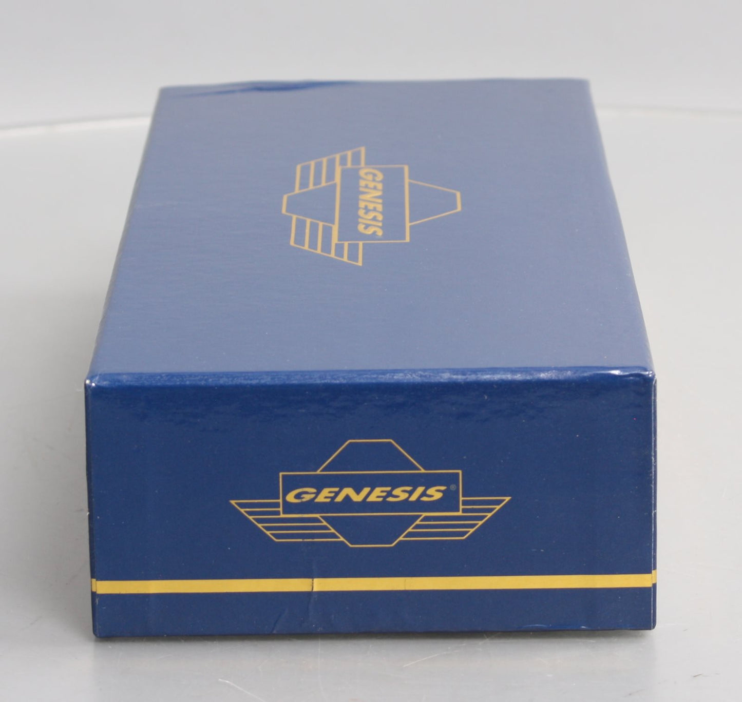 Athearn G40799 HO Delaware & Hudson GP39-2 Phase I Diesel Locomotive #7414