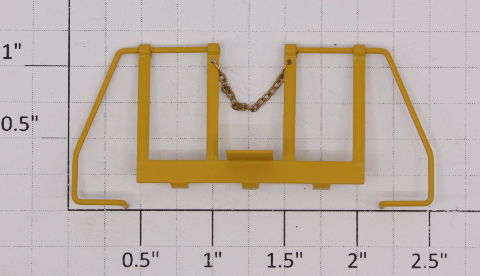 Lionel 18258-3 Santa Fe Dash-9 Rear Yellow End Railing with Chain