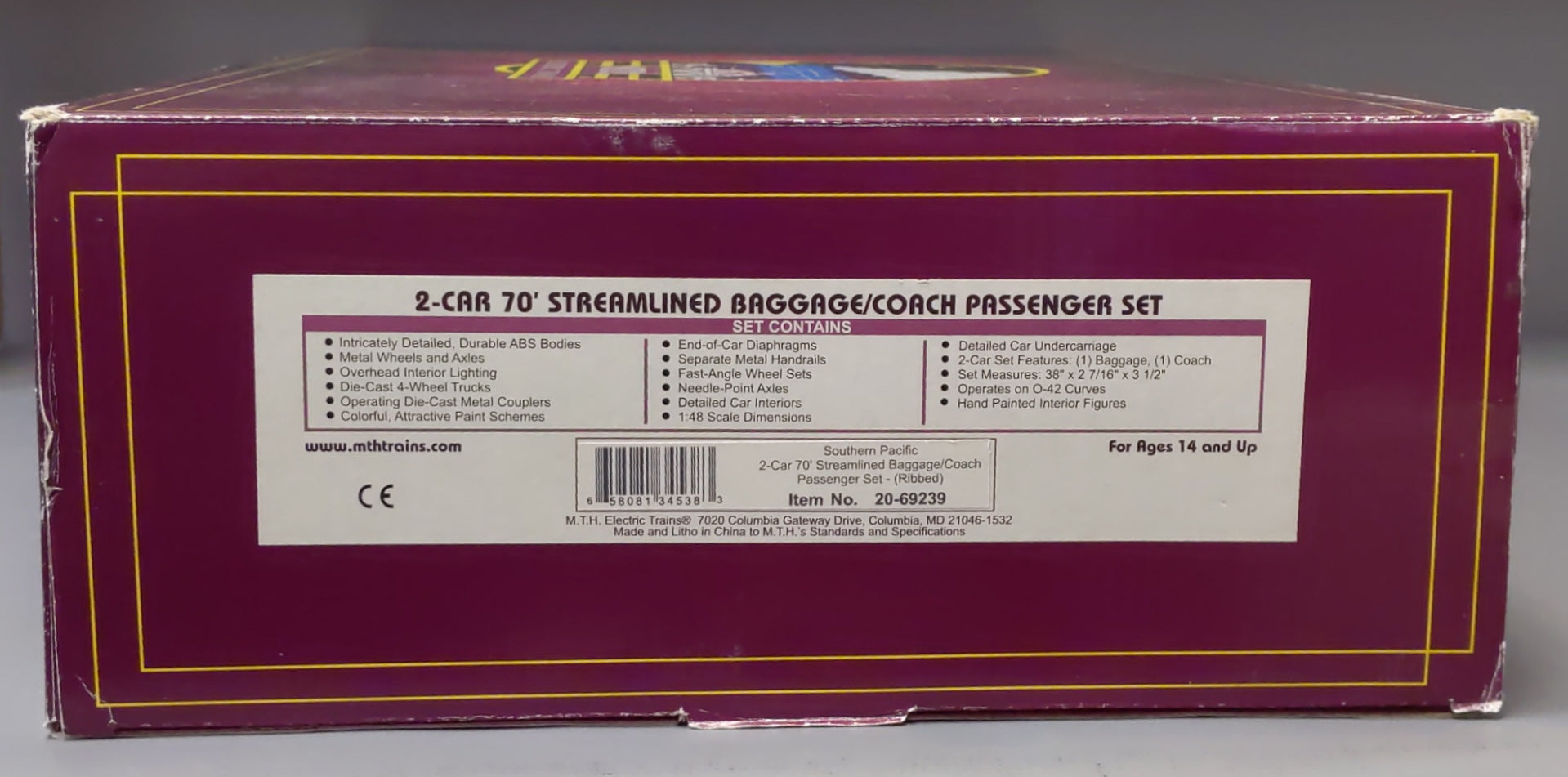 MTH 20-69239 O Gauge SP 70' Streamlined Baggage/Coach Passenger Set (Set of 2) LN/Box