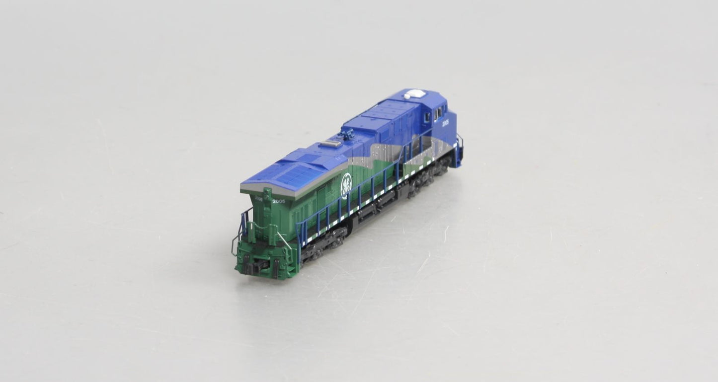 Kato 176-8911 N GE Demonstrator GS ES44AC 'GEVO' Diesel Locomotive #2005