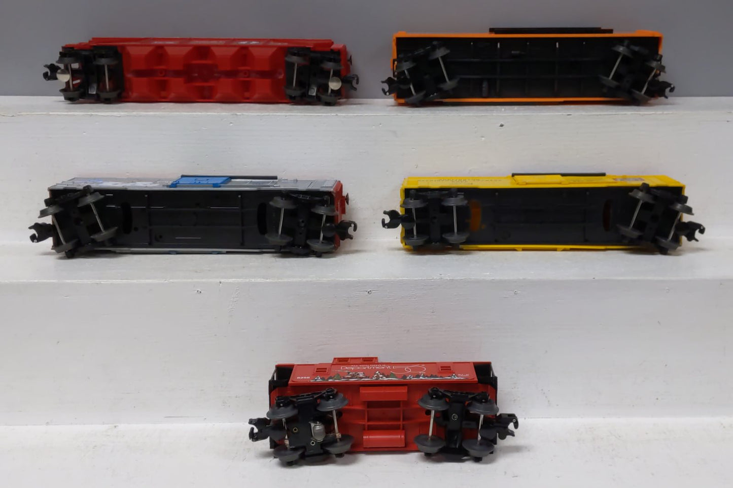 Lionel O Gauge Assorted Freight Cars [5] EX