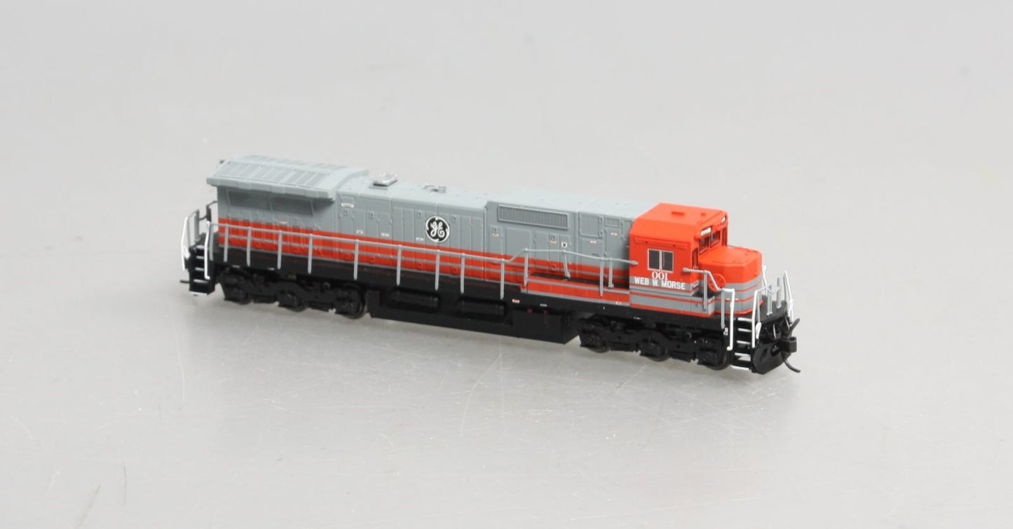 Atlas 51879 N GE Demonstrator GE Dash 8-40C Diesel Locomotive w/DCC #001