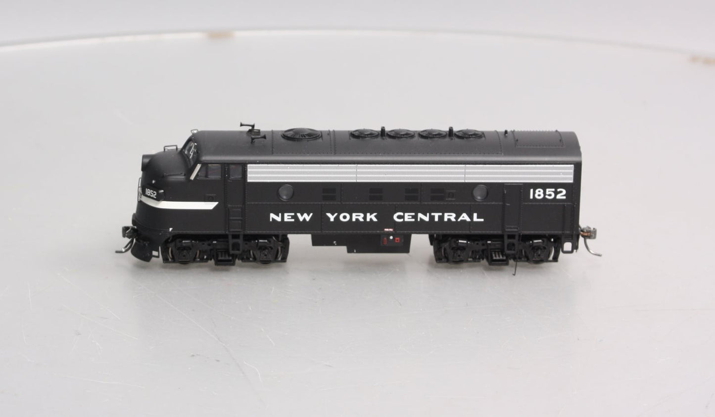 Bowser 24065 HO New York Central EMD F7A Diesel Locomotive #1852