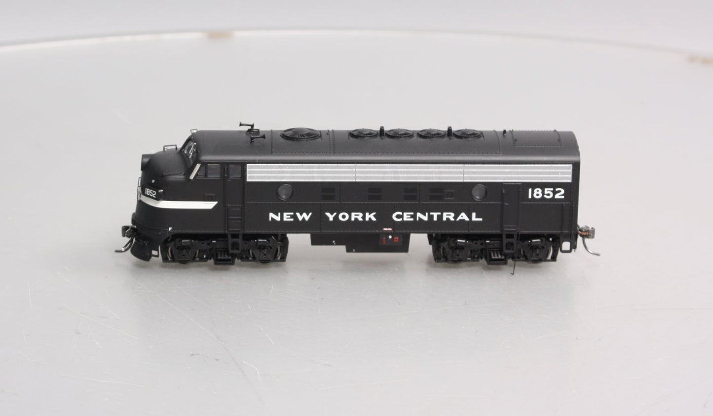 Bowser 24065 HO New York Central EMD F7A Diesel Locomotive #1852 EX/Box