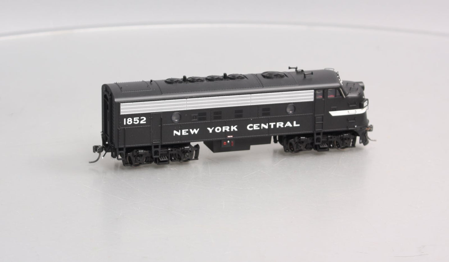 Bowser 24065 HO New York Central EMD F7A Diesel Locomotive #1852