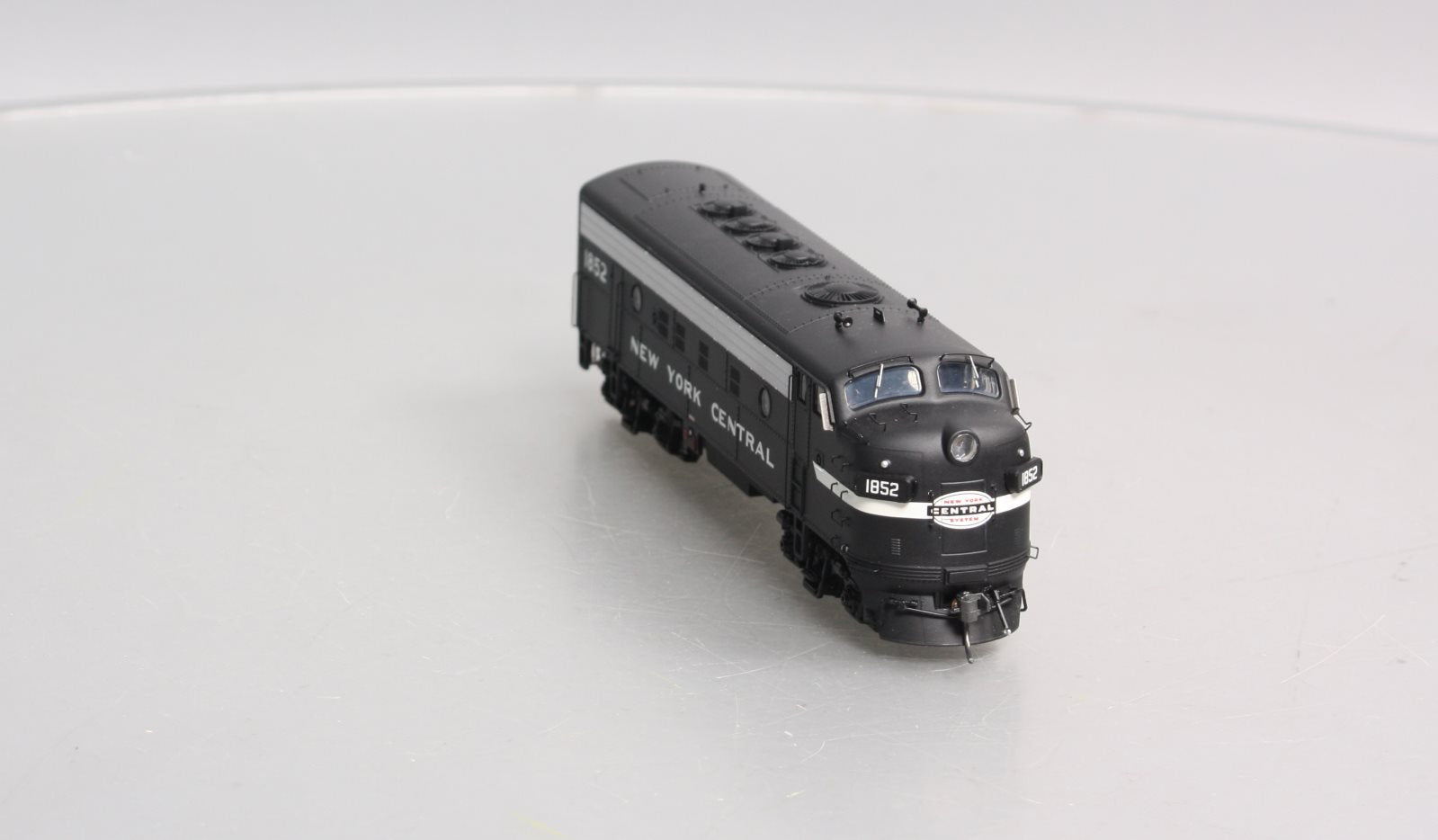 Bowser 24065 HO New York Central EMD F7A Diesel Locomotive #1852